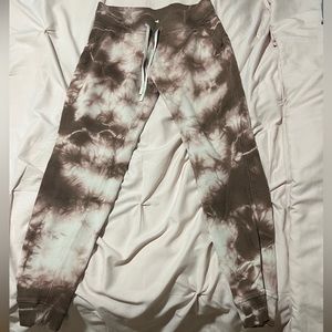 Women’s Lululemon Scuba Jogger